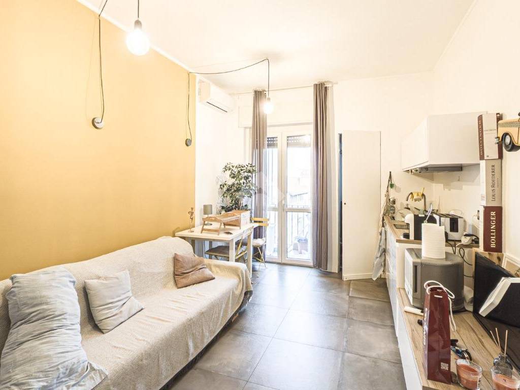 appartamento in vendita a Milano in zona Città Studi