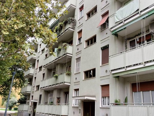 appartamento in vendita a Milano in zona Affori
