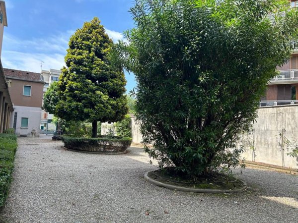 appartamento in vendita a Milano in zona Maggiolina