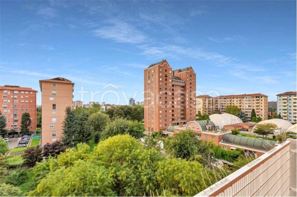 appartamento in vendita a Milano in zona Barona