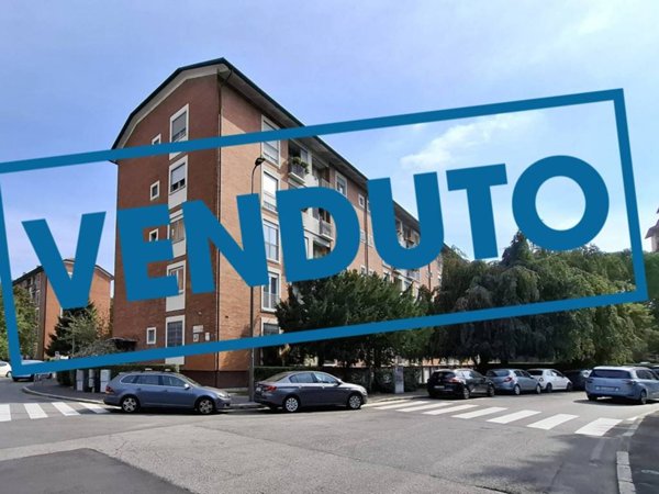 appartamento in vendita a Milano in zona Forlanini