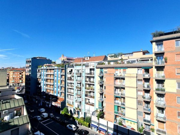 appartamento in vendita a Milano in zona Piazzale Lodi