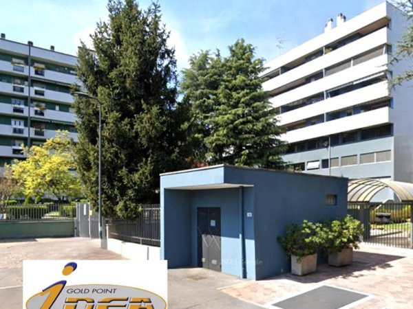 appartamento in vendita a Milano in zona Quarto Cagnino