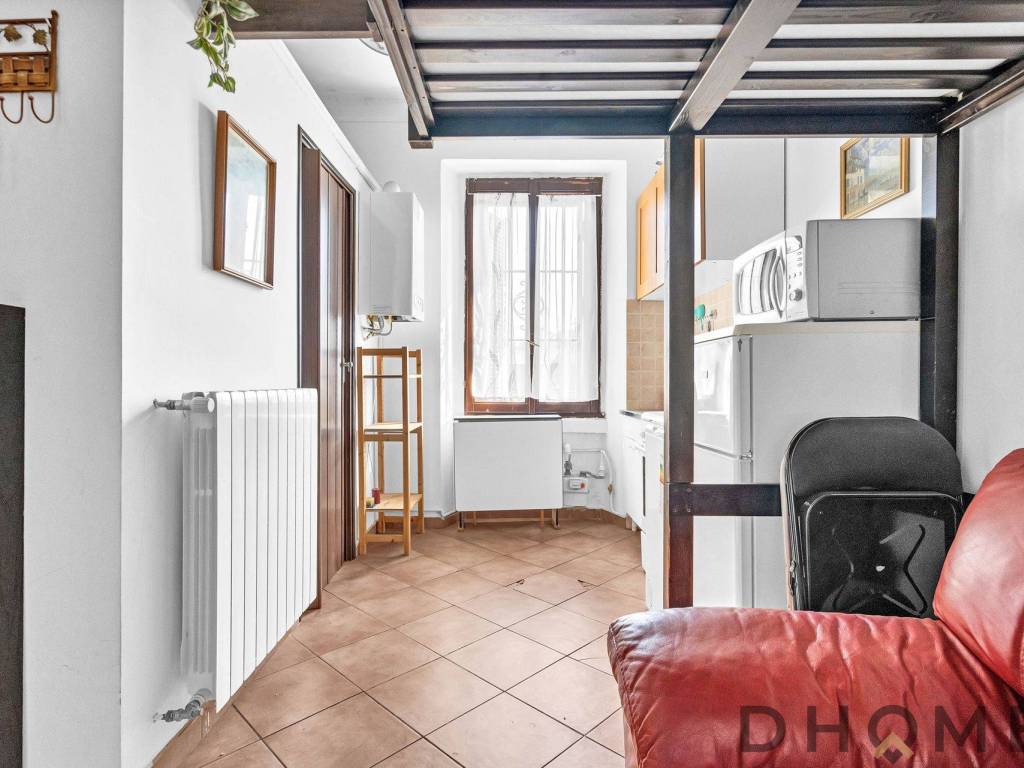 monolocale in vendita a Milano in zona Città Studi