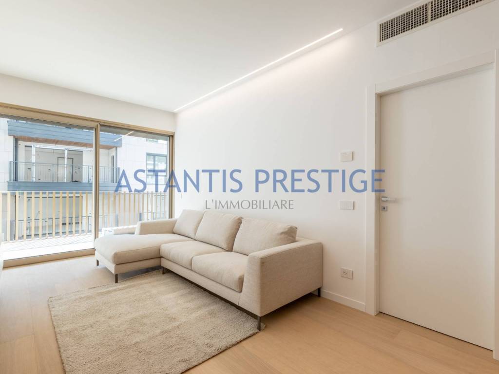 appartamento in vendita a Milano in zona Isola