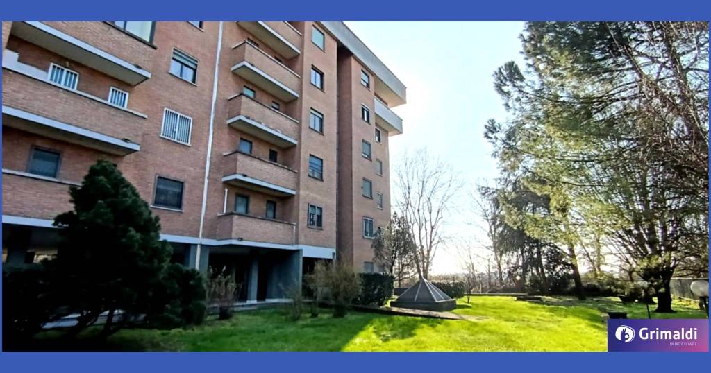 appartamento in vendita a Milano in zona Trenno