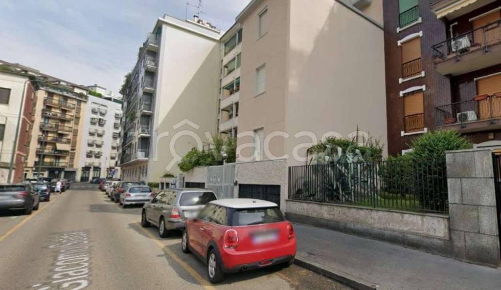 monolocale in vendita a Milano in zona Centro Storico