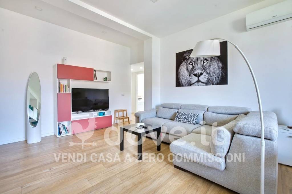 appartamento in vendita a Milano in zona Sempione