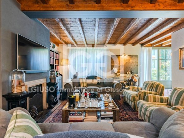 casa indipendente in vendita a Milano