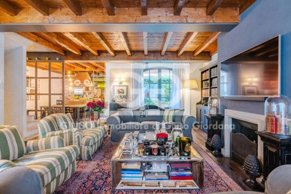 casa indipendente in vendita a Milano