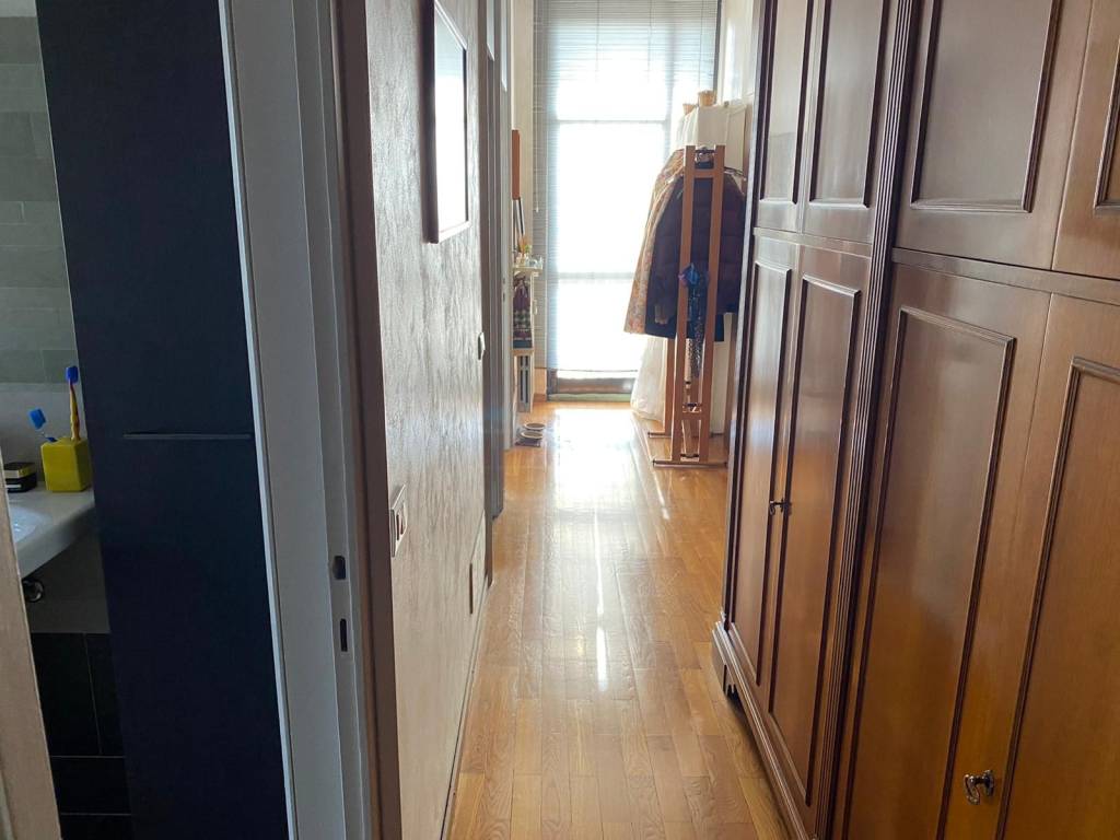 appartamento in vendita a Milano in zona Porta Venezia