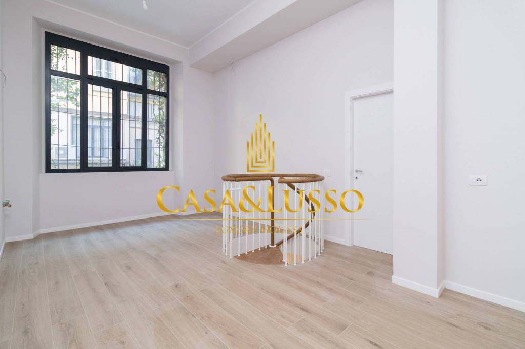 appartamento in vendita a Milano in zona Bocconi