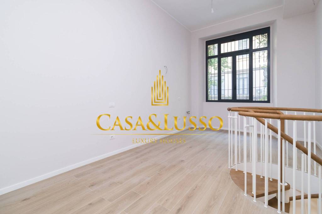 appartamento in vendita a Milano in zona Bocconi