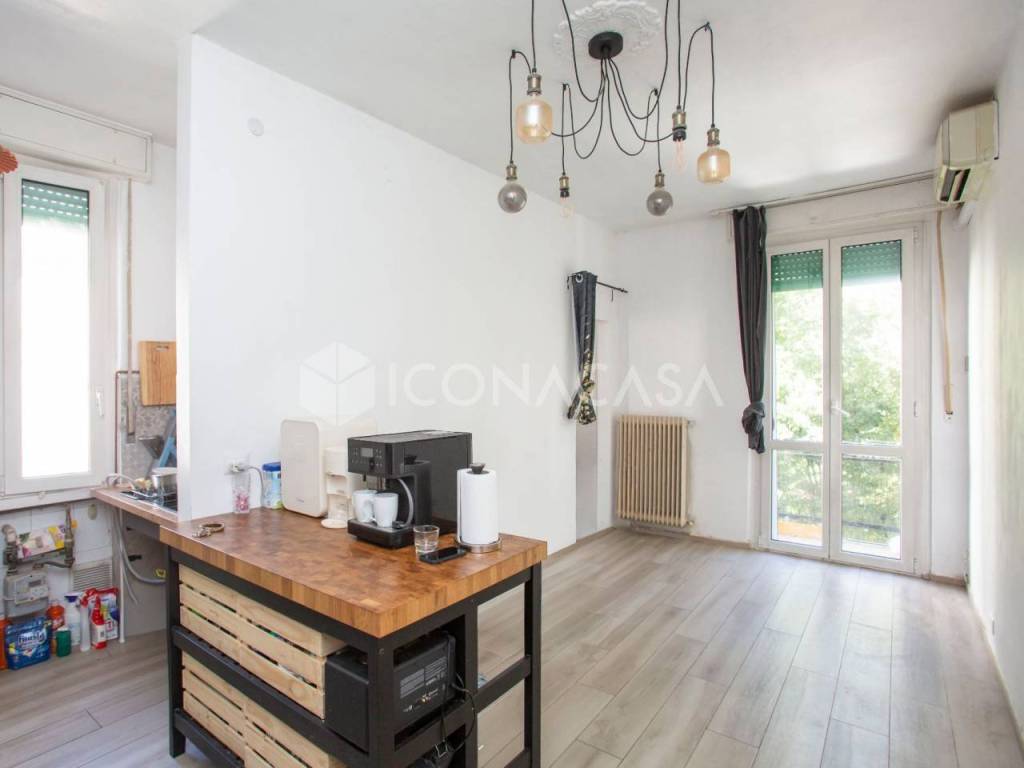 appartamento in vendita a Milano in zona Affori