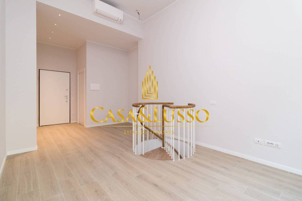 appartamento in vendita a Milano in zona Bocconi