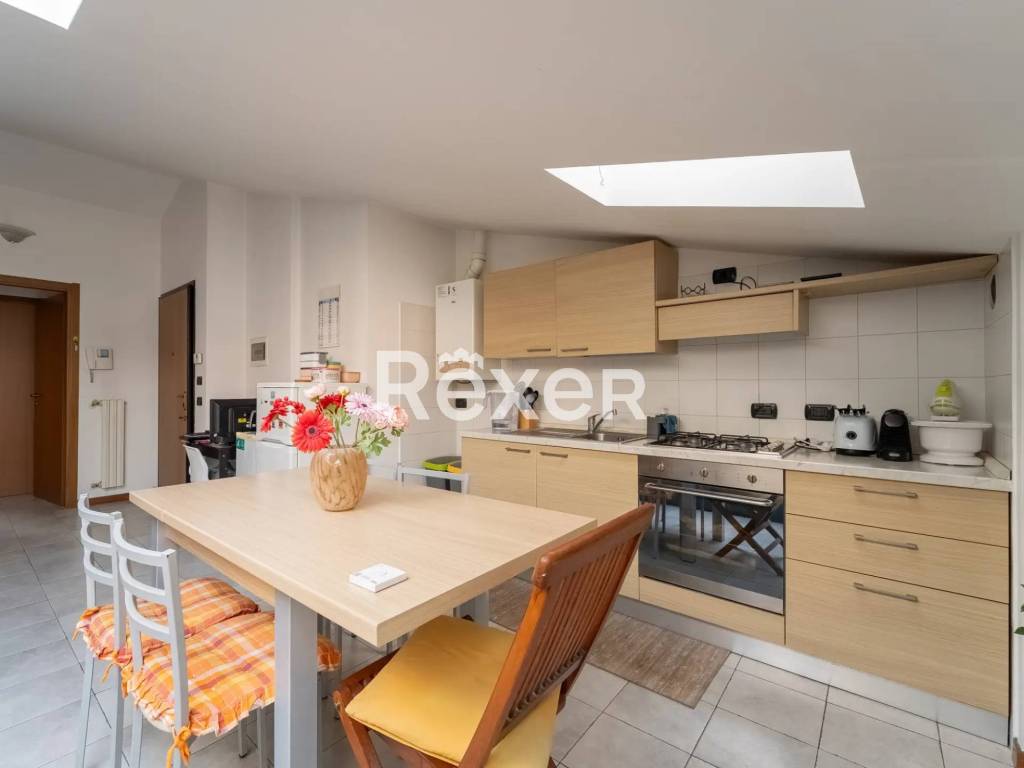 appartamento in vendita a Milano in zona Crescenzago