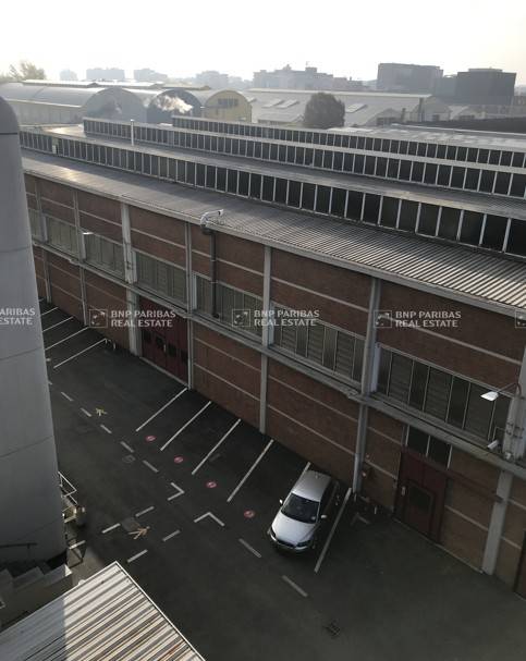 intera palazzina in vendita a Milano in zona Forlanini