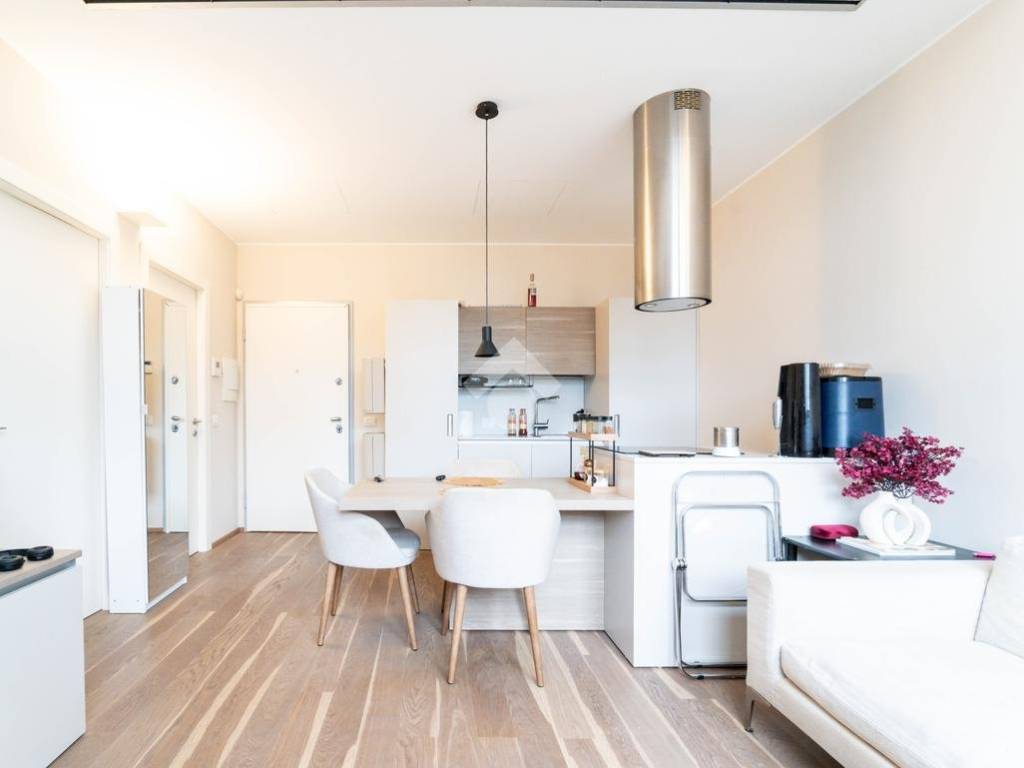 appartamento in vendita a Milano in zona Maggiolina