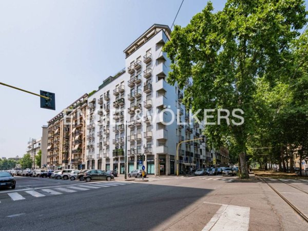appartamento in vendita a Milano in zona Sempione