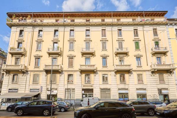 appartamento in vendita a Milano in zona Isola