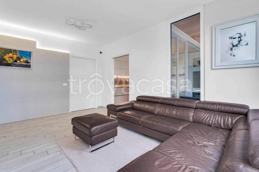 appartamento in vendita a Milano in zona Porta Romana