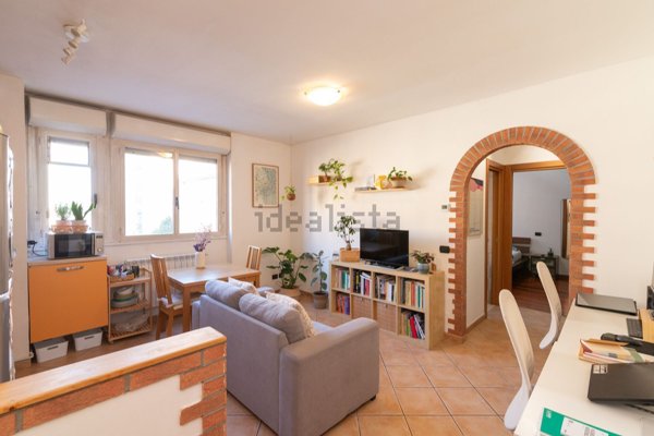 appartamento in vendita a Milano in zona Ronchetto sul Naviglio