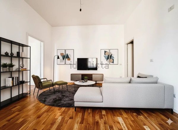 appartamento in vendita a Milano in zona Piazzale Lodi