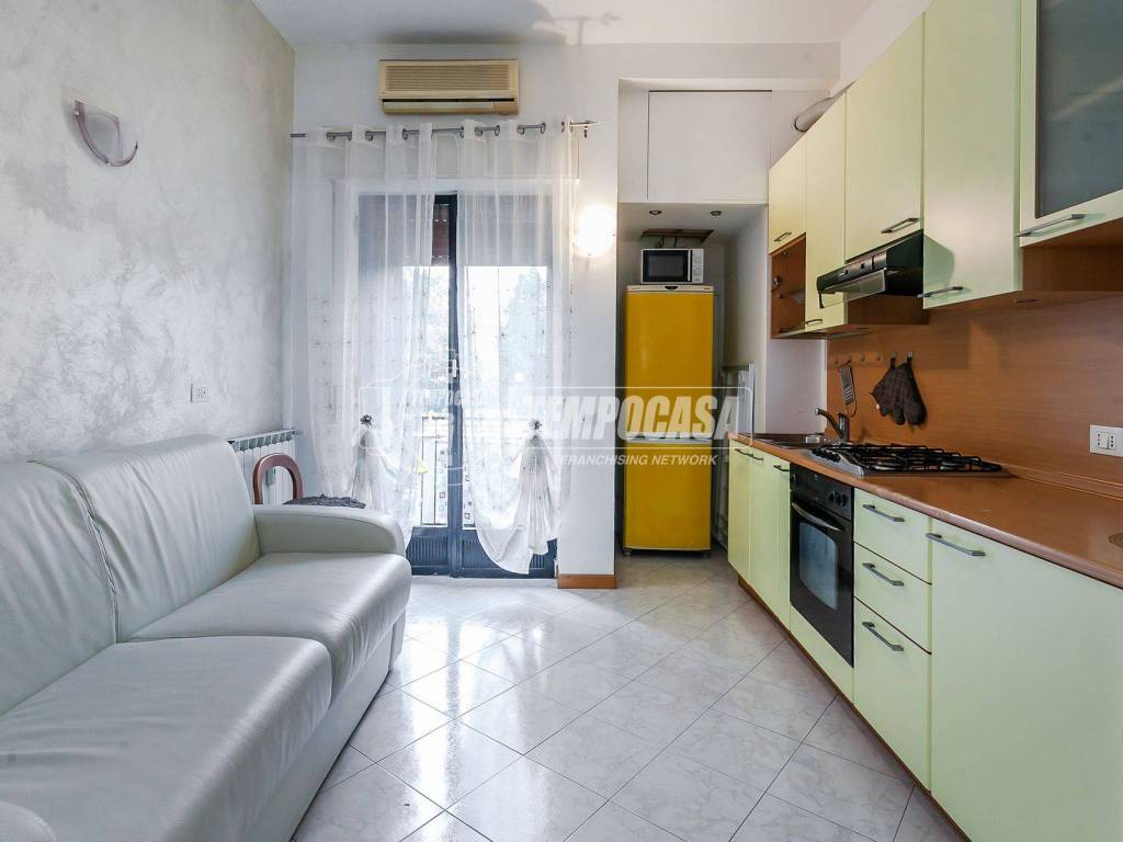 appartamento in vendita a Milano in zona Dergano