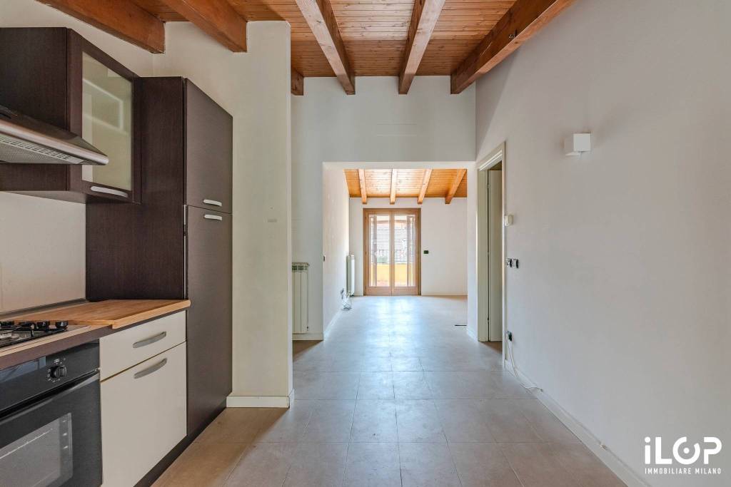 appartamento in vendita a Milano in zona Sempione