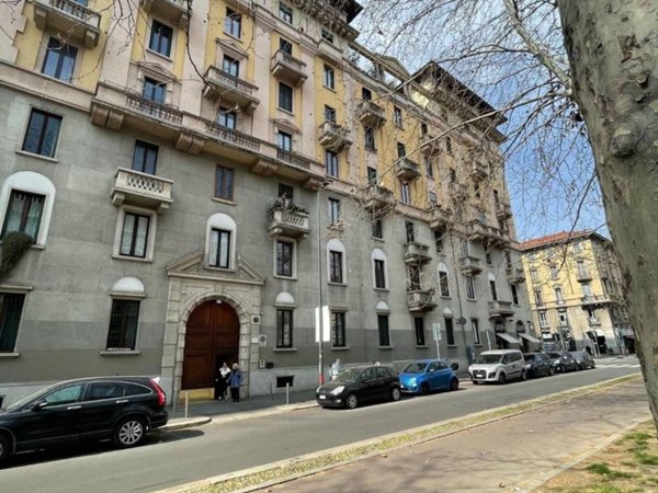 appartamento in vendita a Milano in zona XXII Marzo
