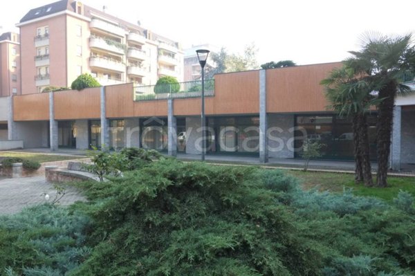 negozio in vendita a Milano