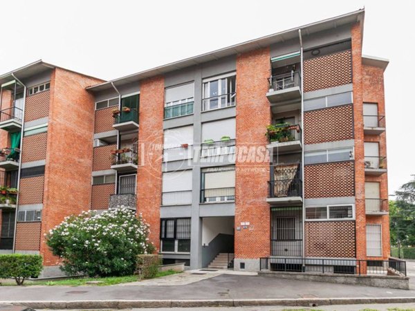appartamento in vendita a Milano in zona Quarto Oggiaro