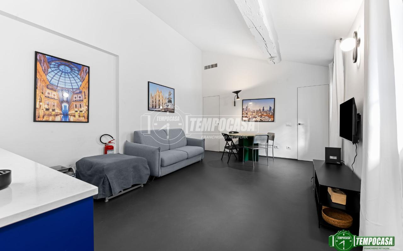 appartamento in vendita a Milano in zona Porta Nuova