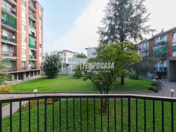 appartamento in vendita a Milano in zona Precotto