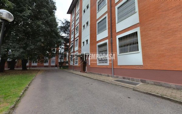 appartamento in vendita a Milano in zona Forlanini
