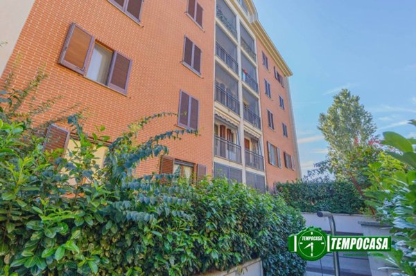appartamento in vendita a Milano in zona Baggio