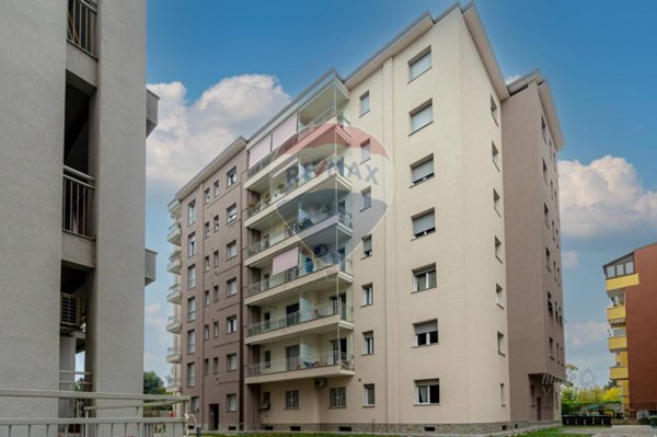 appartamento in vendita a Milano in zona Niguarda