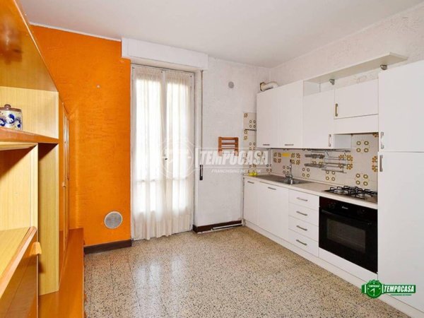 appartamento in vendita a Milano in zona Stadera