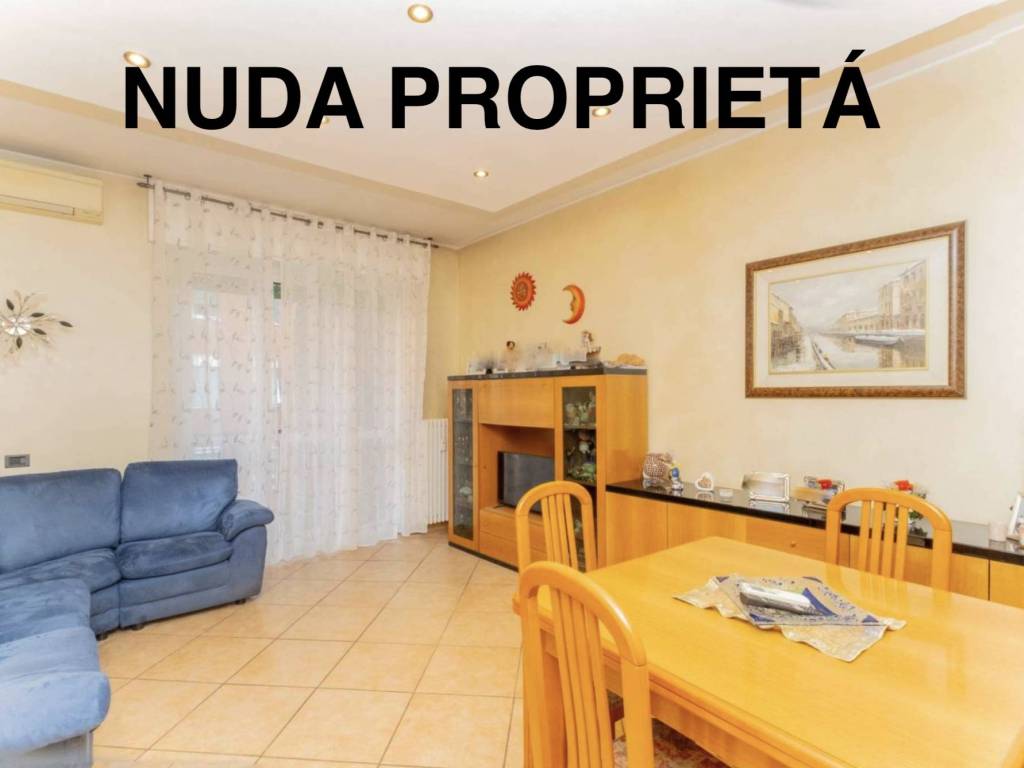 appartamento in vendita a Milano in zona Vialba