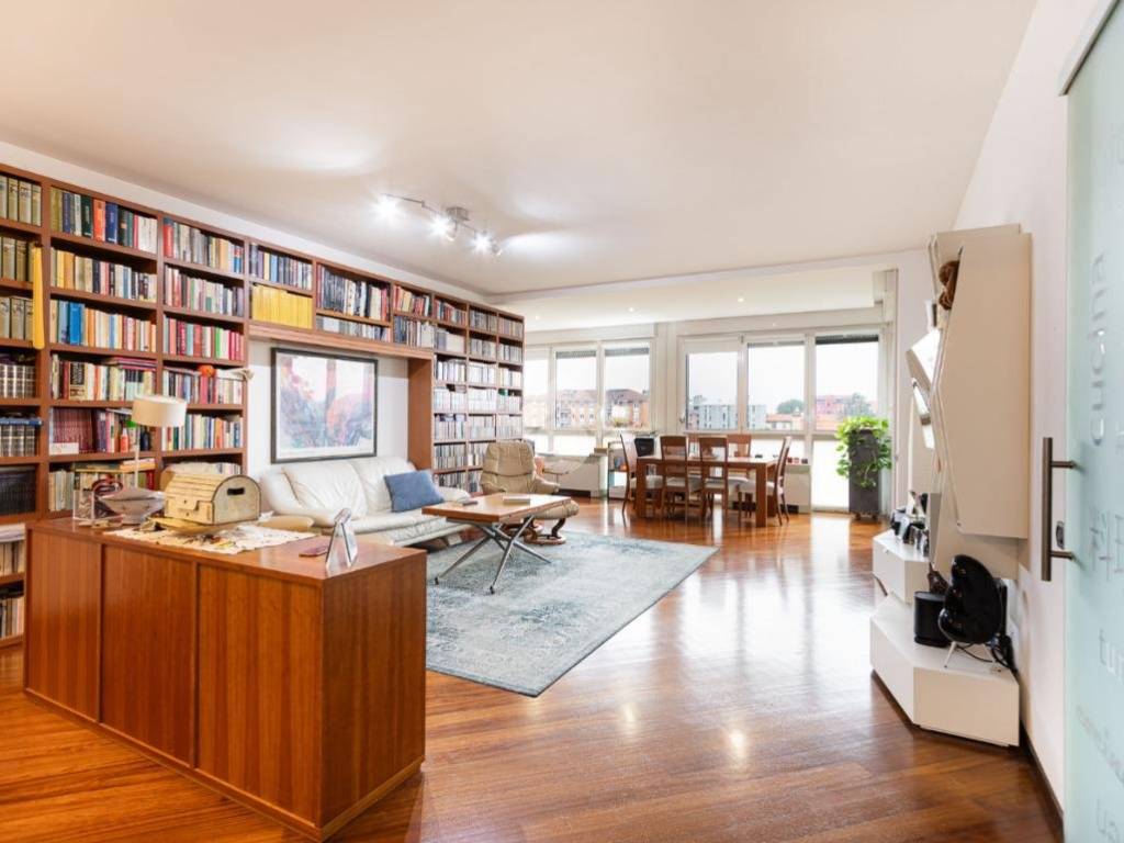 appartamento in vendita a Milano in zona Bicocca