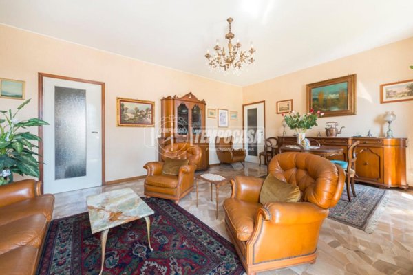 appartamento in vendita a Milano in zona Precotto