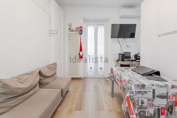 appartamento in vendita a Milano in zona Lambrate