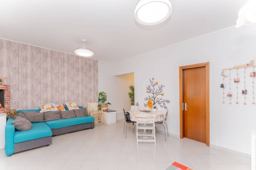 appartamento in vendita a Milano in zona Vialba