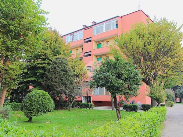 appartamento in vendita a Milano in zona Bovisa