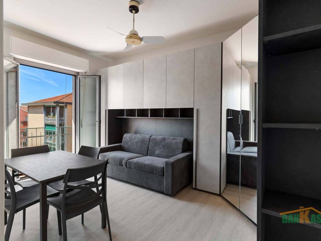 appartamento in vendita a Milano in zona Niguarda