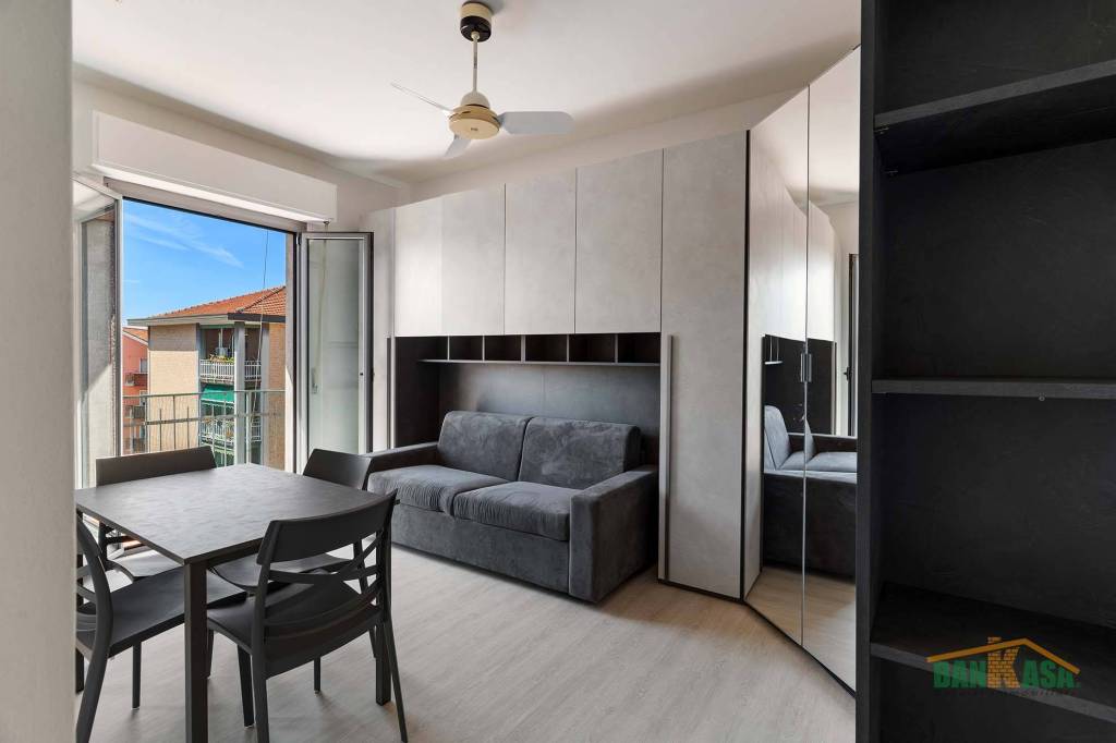 appartamento in vendita a Milano in zona Niguarda