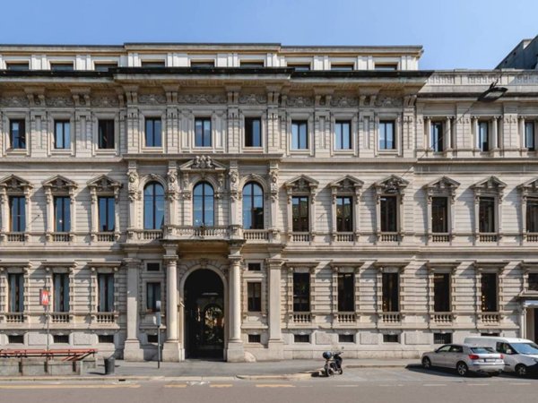 appartamento in vendita a Milano in zona Brera