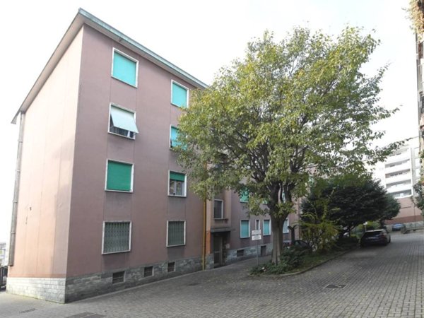 appartamento in vendita a Milano in zona Dergano