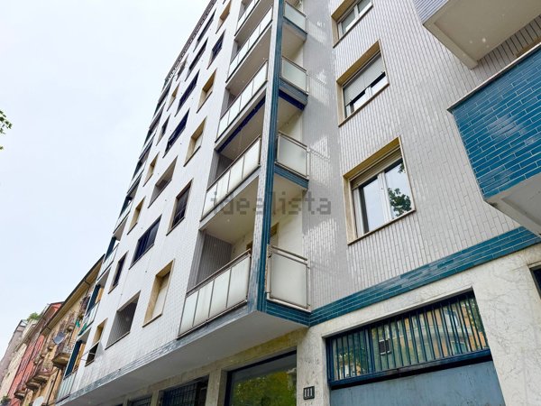 appartamento in vendita a Milano in zona Piazzale Lodi