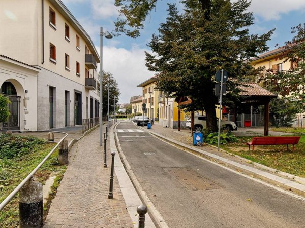 negozio in vendita a Milano